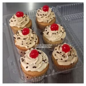 Caja de cupcakes crema de manjar (6 unidades)